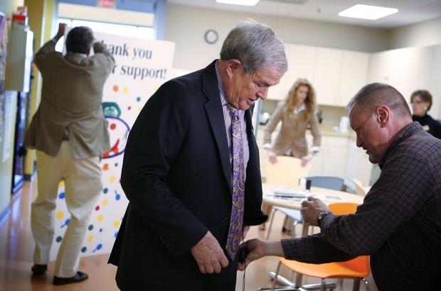 Kit Bond begins his statewide farewell tour in 2009
